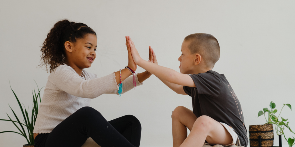 Kidsyoga-50uur-Helen-Purperhart-De-Nieuwe-Yogaschool-Amsterdam