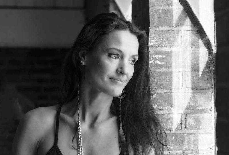 Thirza van de Hoef De Nieuwe Yogaschool DNYS Academie