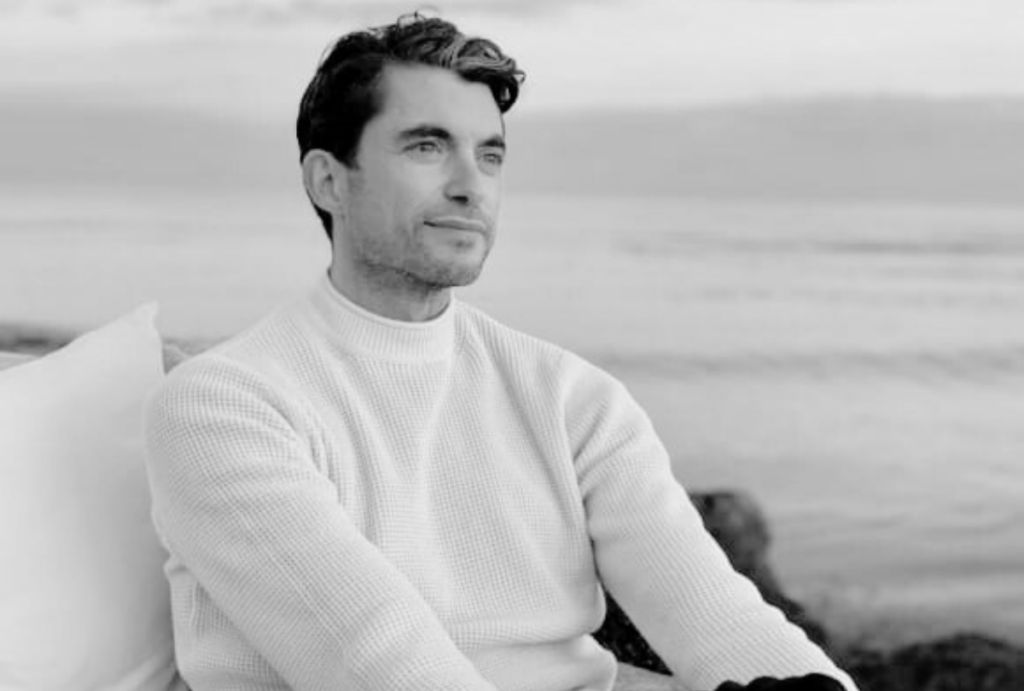 portret van Devon Ress, pilates teacher bij de DNYS Academie aan de De Nieuwe Yogaschool
