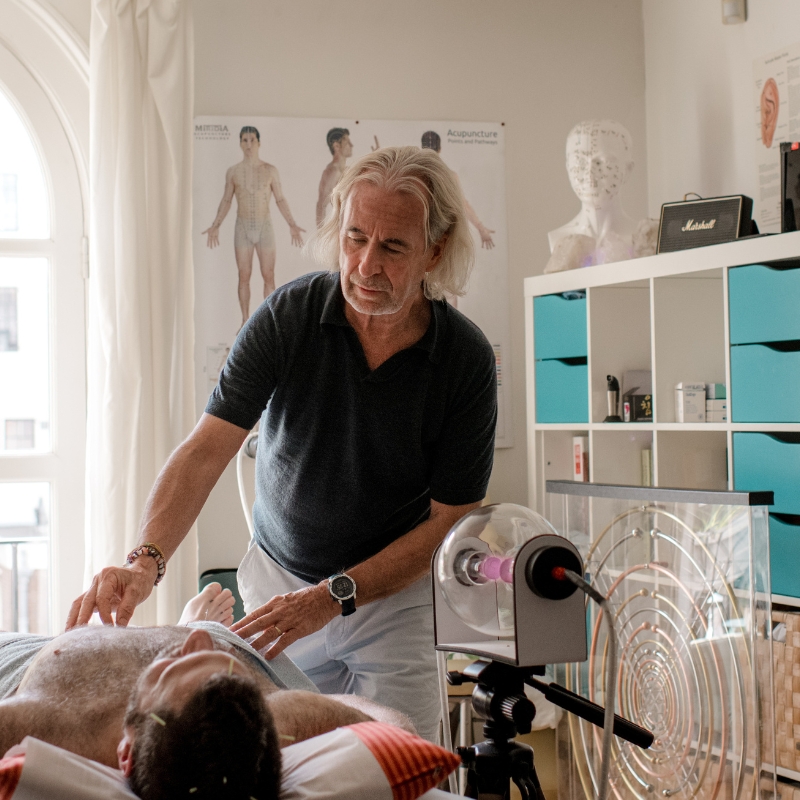 Behandelingen De Nieuwe Yogaschool partners Acupuncture