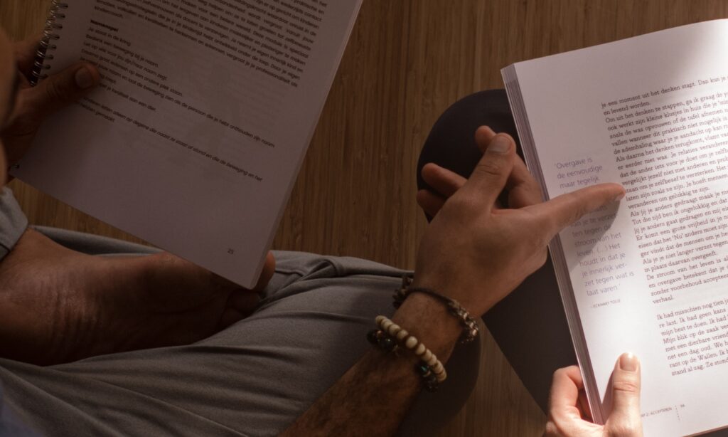 Brochure bekijken zaalverhuur en teamactiviteiten De Nieuwe Yogaschool