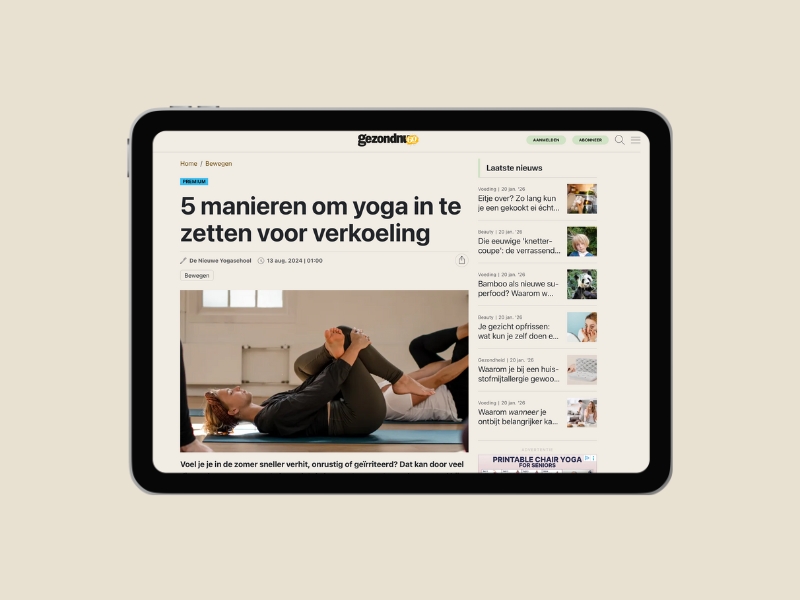iPad met een artikel van De Nieuwe Yogaschool op de website van GezondNu